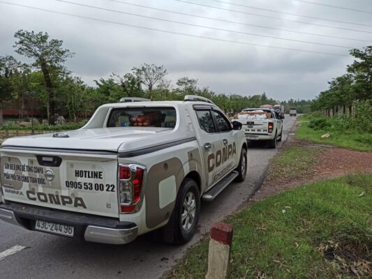 xe Conpa vận chuyển hàng từ thiện