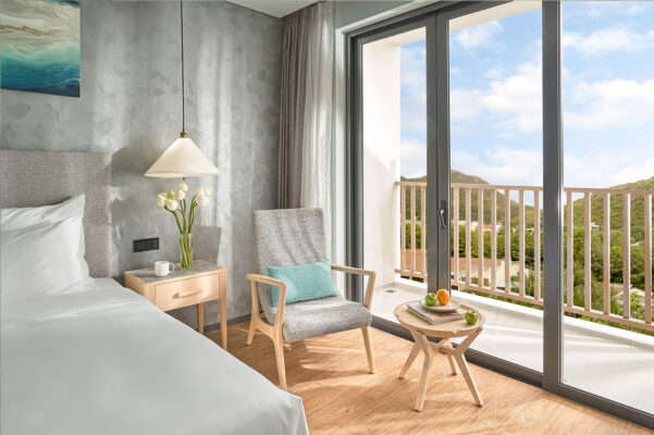 deluxe balcony city view the secret con dao