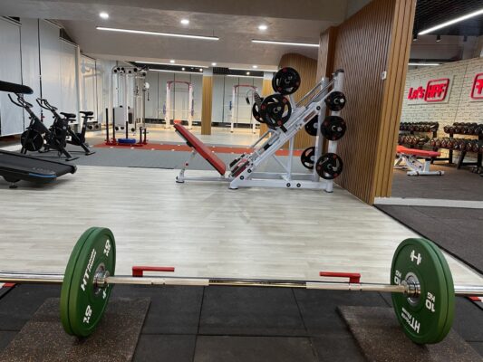 Phòng tập gym hiện đại